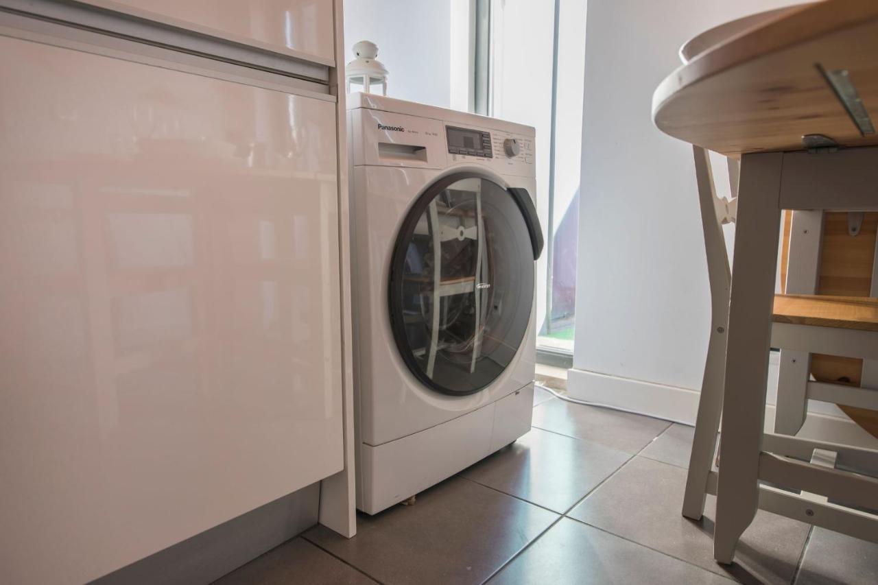 Bairro Alto Stunning Flat With Balcony By Lovelystay Lisboa Εξωτερικό φωτογραφία