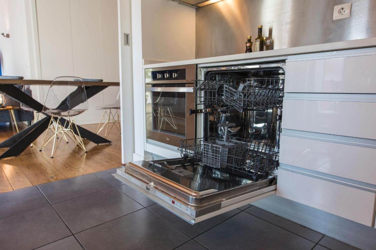 Bairro Alto Stunning Flat With Balcony By Lovelystay Lisboa Εξωτερικό φωτογραφία